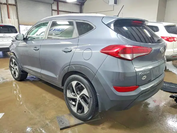 KM8J3CA48HU435508 2017 HYUNDAI TUCSON - Image 2