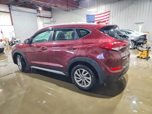 KM8J3CA48HU440787 2017 HYUNDAI TUCSON - Image 2