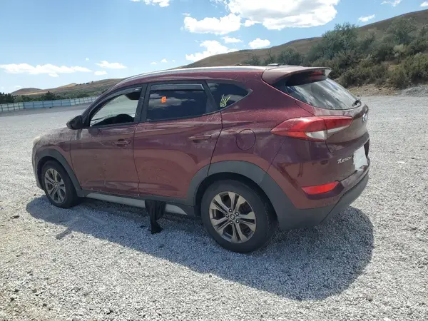KM8J3CA48HU447867 2017 HYUNDAI TUCSON - Image 2