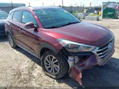 KM8J3CA48HU449103 2017 HYUNDAI TUCSON