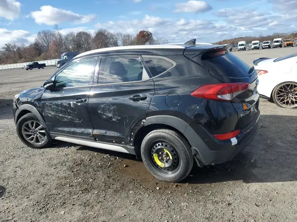 KM8J3CA48HU465012 2017 HYUNDAI TUCSON - Image 2