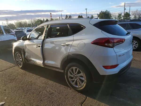 KM8J3CA48HU480660 2017 HYUNDAI TUCSON - Image 2