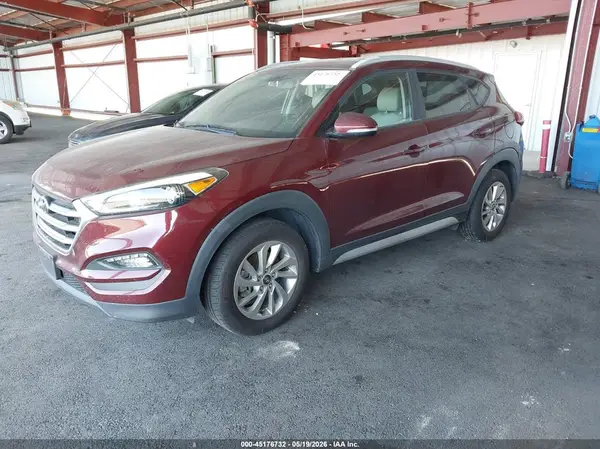 KM8J3CA48HU485390 2017 HYUNDAI TUCSON - Image 2