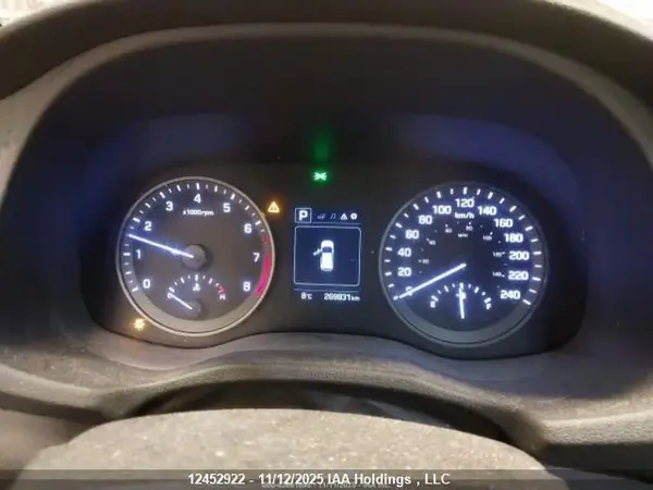 KM8J3CA48HU495451 2017 HYUNDAI TUCSON - Image 8
