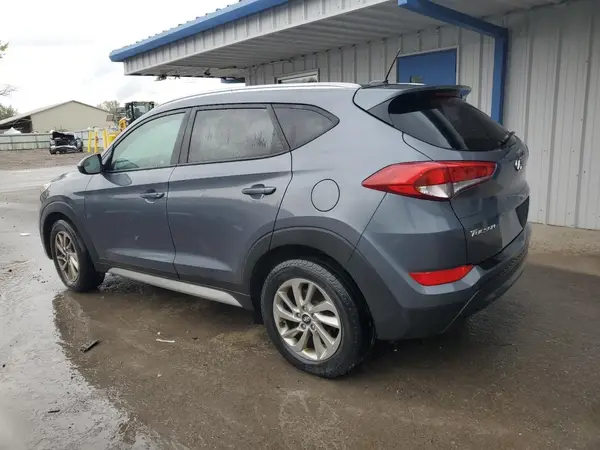 KM8J3CA48HU497796 2017 HYUNDAI TUCSON - Image 2