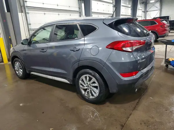 KM8J3CA48HU499063 2017 HYUNDAI TUCSON - Image 2