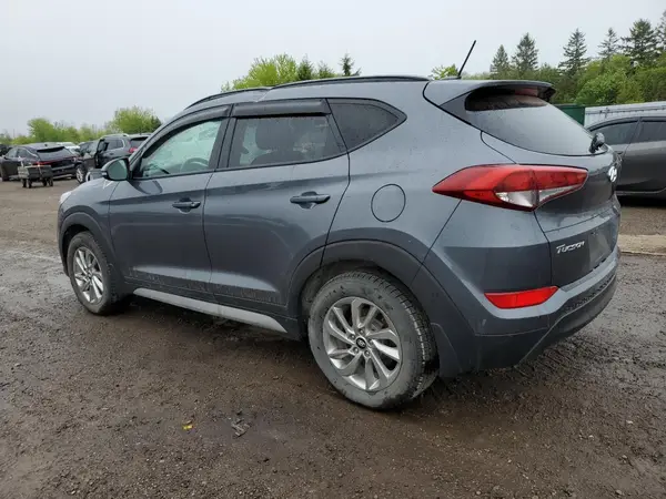 KM8J3CA48HU505072 2017 HYUNDAI TUCSON - Image 2