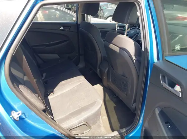 KM8J3CA48HU506383 2017 HYUNDAI TUCSON - Image 8
