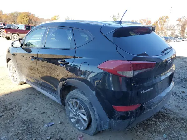 KM8J3CA48HU522468 2017 HYUNDAI TUCSON - Image 2