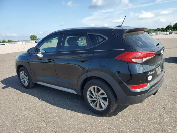 KM8J3CA48HU541747 2017 HYUNDAI TUCSON - Image 2