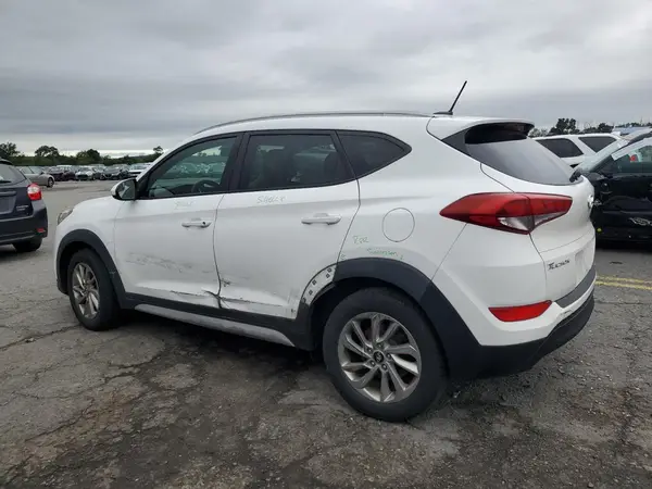 KM8J3CA48HU554028 2017 HYUNDAI TUCSON - Image 2