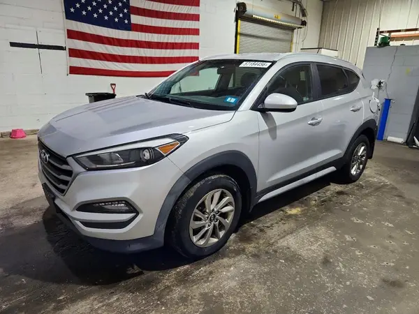 KM8J3CA48HU569662 2017 HYUNDAI TUCSON - Image 1