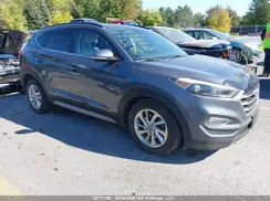 KM8J3CA48HU570780 2017 HYUNDAI TUCSON