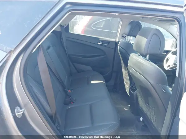 KM8J3CA48HU578751 2017 HYUNDAI TUCSON - Image 8
