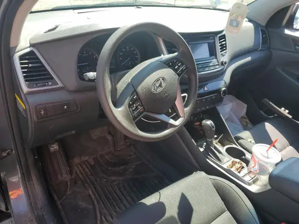 KM8J3CA48HU584016 2017 HYUNDAI TUCSON - Image 8