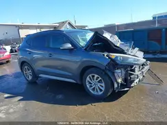 KM8J3CA48HU586249 2017 HYUNDAI TUCSON