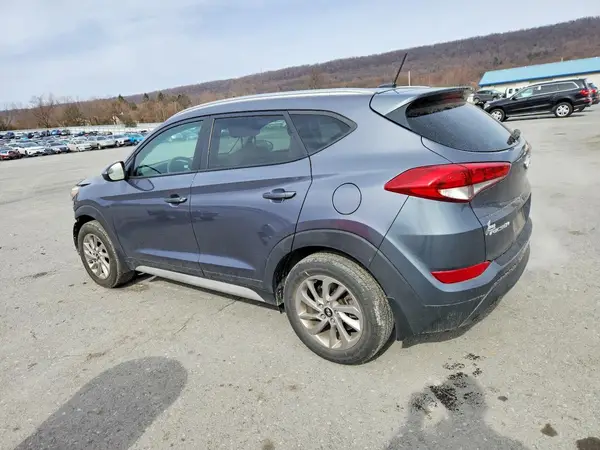 KM8J3CA48HU588518 2017 HYUNDAI TUCSON - Image 2