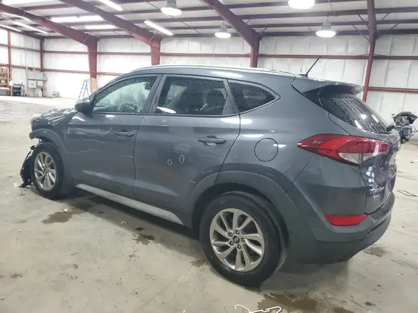 KM8J3CA48HU588678 2017 HYUNDAI TUCSON - Image 2