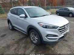 KM8J3CA48J4701759 2018 HYUNDAI TUCSON