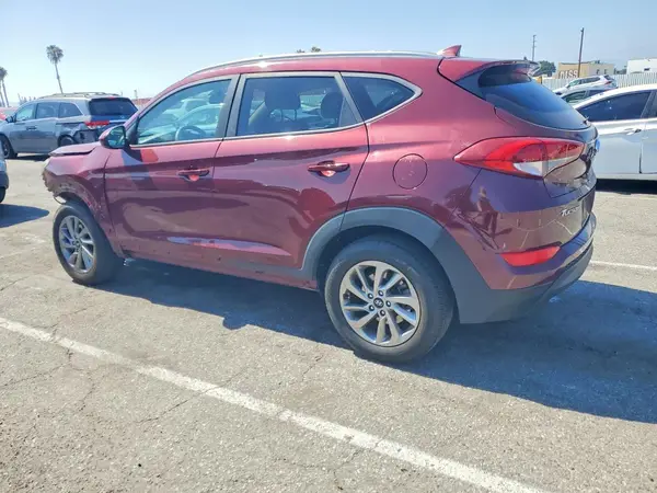 KM8J3CA48JU597953 2018 HYUNDAI TUCSON - Image 2