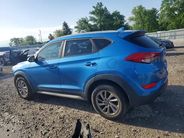 KM8J3CA48JU600785 2018 HYUNDAI TUCSON - Image 2