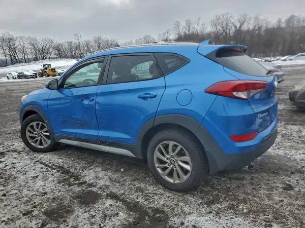 KM8J3CA48JU610796 2018 HYUNDAI TUCSON - Image 2