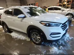 KM8J3CA48JU620082 2018 HYUNDAI TUCSON