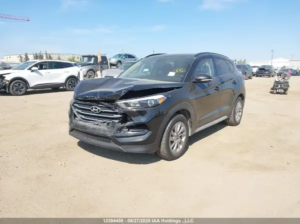 KM8J3CA48JU729139 2018 HYUNDAI TUCSON - Image 2