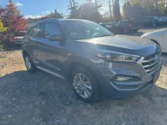 KM8J3CA48JU733742 2018 HYUNDAI TUCSON