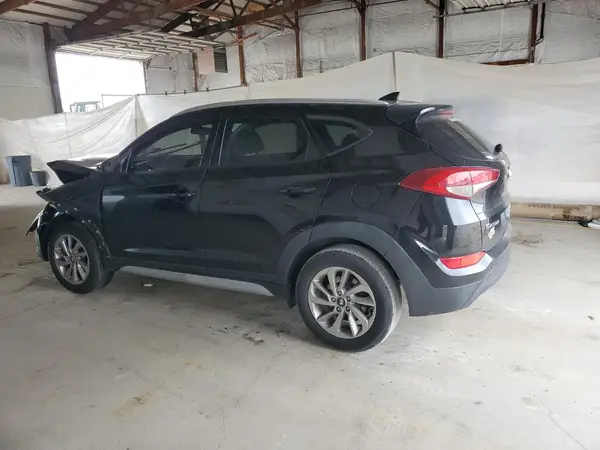 KM8J3CA48JU743333 2018 HYUNDAI TUCSON - Image 2