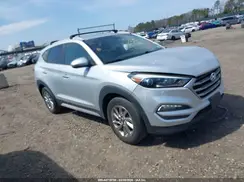 KM8J3CA48JU746801 2018 HYUNDAI TUCSON
