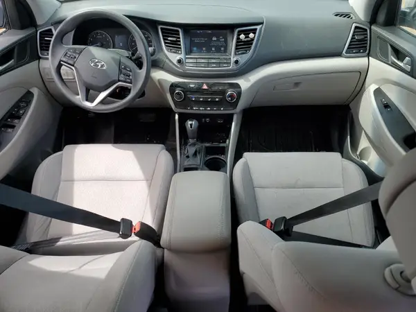 KM8J3CA48JU767759 2018 HYUNDAI TUCSON - Image 8
