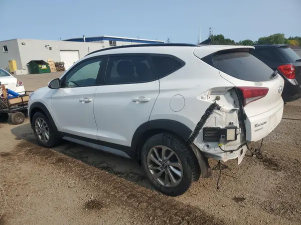KM8J3CA48JU777398 2018 HYUNDAI TUCSON - Image 2