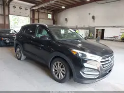 KM8J3CA48JU809332 2018 HYUNDAI TUCSON
