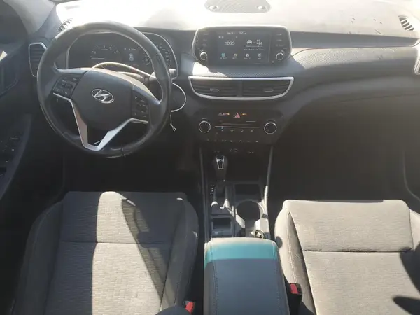 KM8J3CA48KU070089 2019 HYUNDAI TUCSON - Image 8