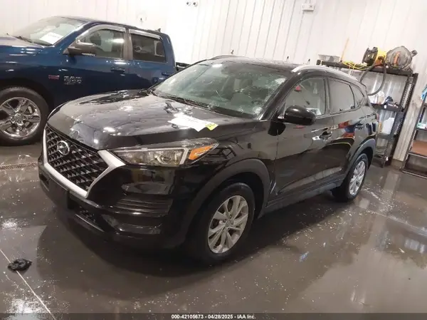 KM8J3CA48KU075082 2019 HYUNDAI TUCSON - Image 2