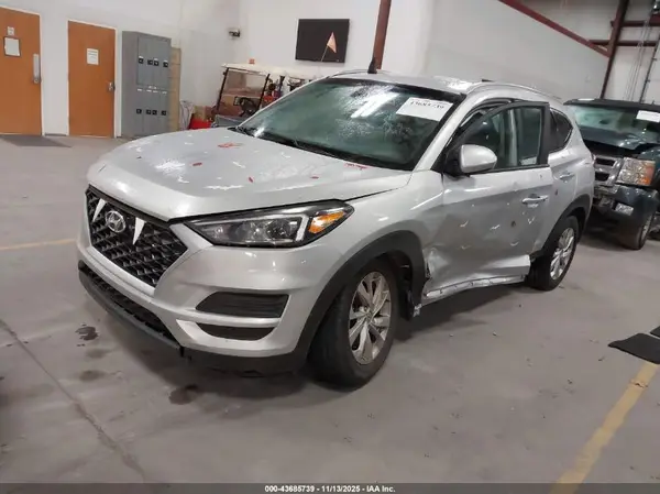KM8J3CA48KU844941 2019 HYUNDAI TUCSON - Image 2