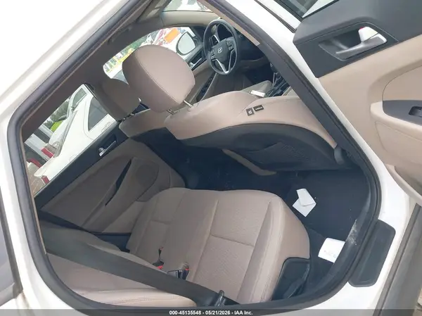 KM8J3CA48KU855101 2019 HYUNDAI TUCSON - Image 8