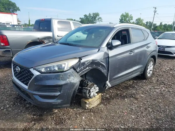 KM8J3CA48KU896439 2019 HYUNDAI TUCSON - Image 2