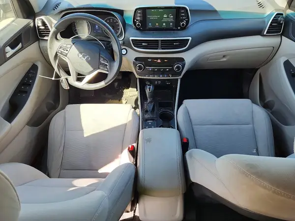 KM8J3CA48KU991499 2019 HYUNDAI TUCSON - Image 8