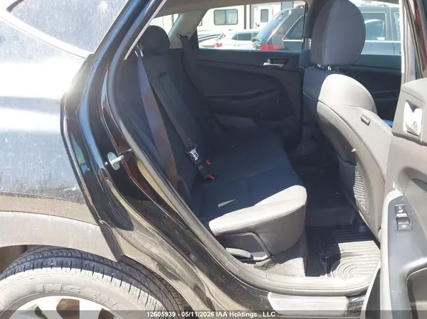 KM8J3CA48LU111743 2020 HYUNDAI TUCSON - Image 8