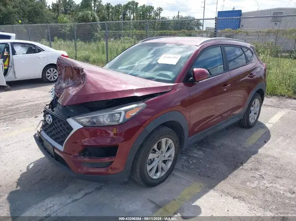 KM8J3CA48LU136223 2020 HYUNDAI TUCSON - Image 2