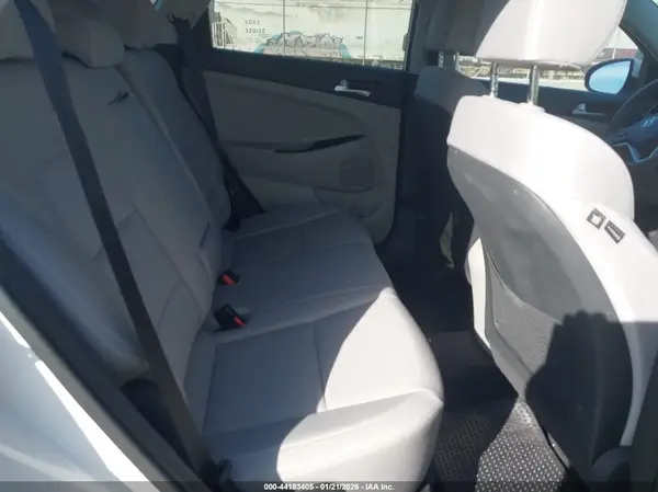 KM8J3CA48LU137291 2020 HYUNDAI TUCSON - Image 8