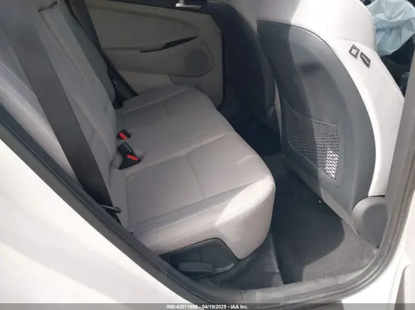 KM8J3CA48LU145066 2020 HYUNDAI TUCSON - Image 8