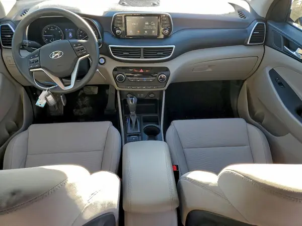 KM8J3CA48LU146458 2020 HYUNDAI TUCSON - Image 8