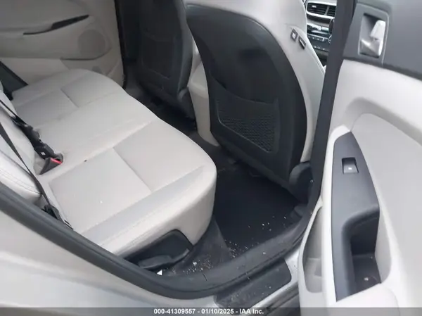 KM8J3CA48LU161025 2020 HYUNDAI TUCSON - Image 8