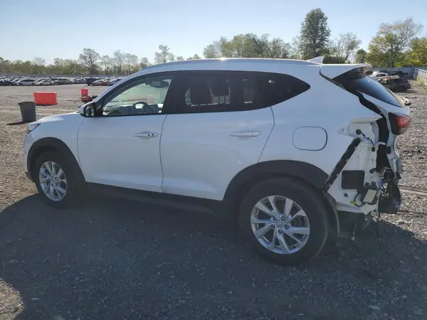 KM8J3CA48LU176611 2020 HYUNDAI TUCSON - Image 2