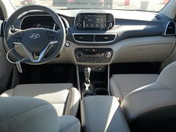 KM8J3CA48LU176611 2020 HYUNDAI TUCSON - Image 8