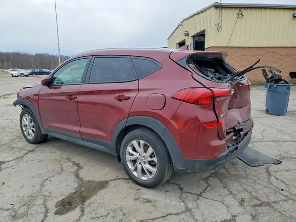 KM8J3CA48LU177256 2020 HYUNDAI TUCSON - Image 2