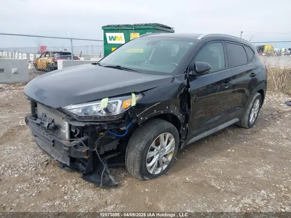 KM8J3CA48LU245197 2020 HYUNDAI TUCSON - Image 2